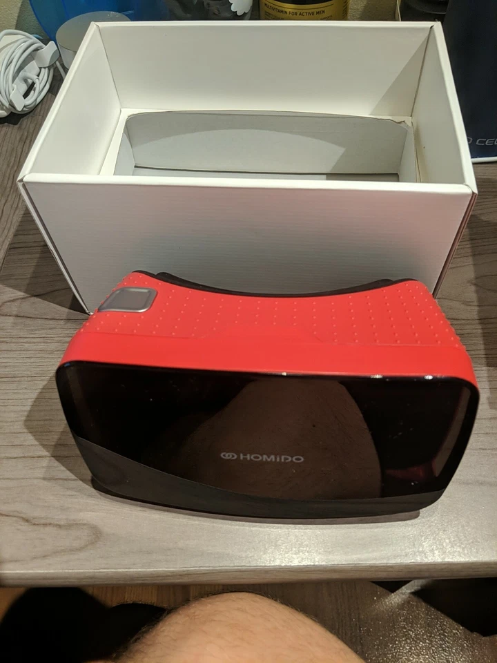 HOMiDO Grab Virtual Reality Headset For Smartphones Works With Google Cardboard - Image 4 of 4