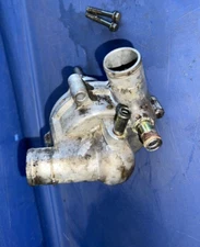 04-05 Suzuki gixxer GSXR 750 gsxr750 Engine Water cooler pump housing cover