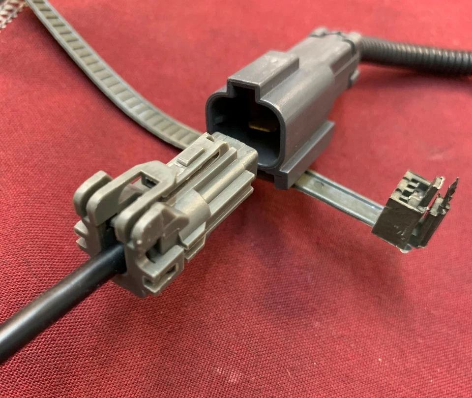 Starter solenoid pigtail connector harness for 1989-2001 NISSAN SENTRA, VARIOUS - Image 2 of 4