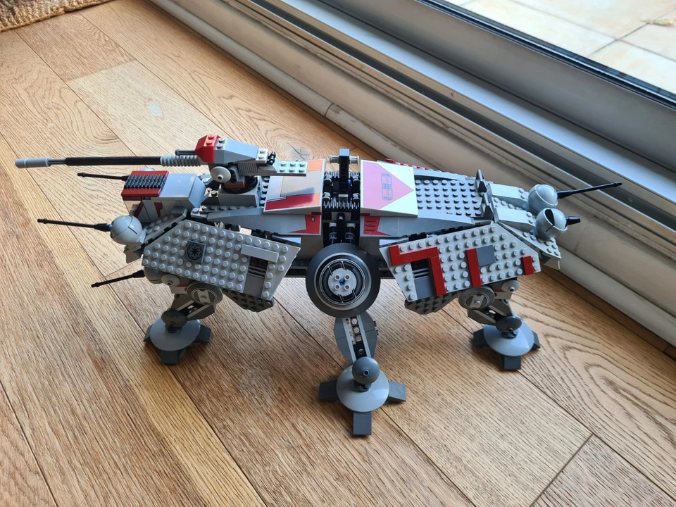 LEGO Star Wars 7675 AT-TE Walker, photo 4 sur 5