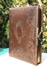 130 Year Old Leather Photo Album Circa 1895, Holds 88 CDV + KAB Photos