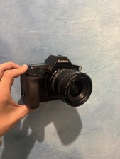 Canon EOS 650 no battery with 35-70 lens and never used camera bag