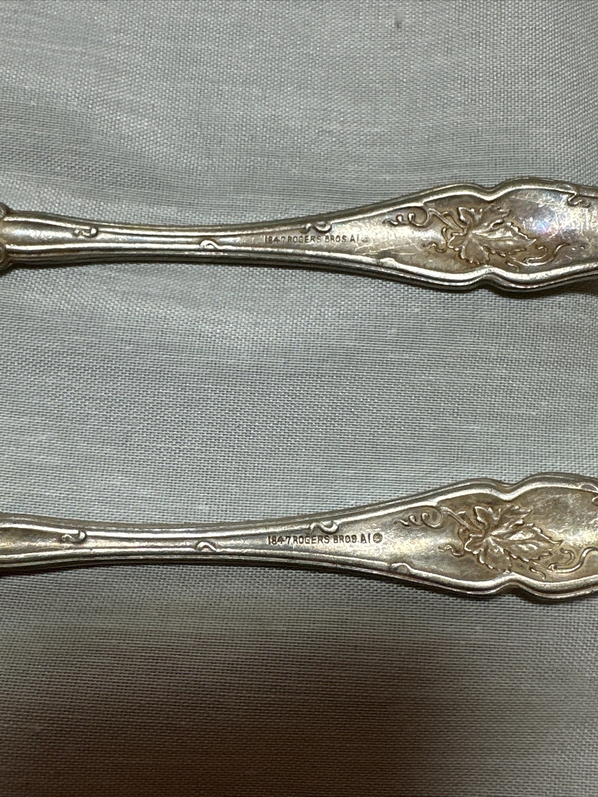 1847 Rogers Bros. A1 Silver Plated Set Of 2 Serving Spoons 8 1/4” Grape ...