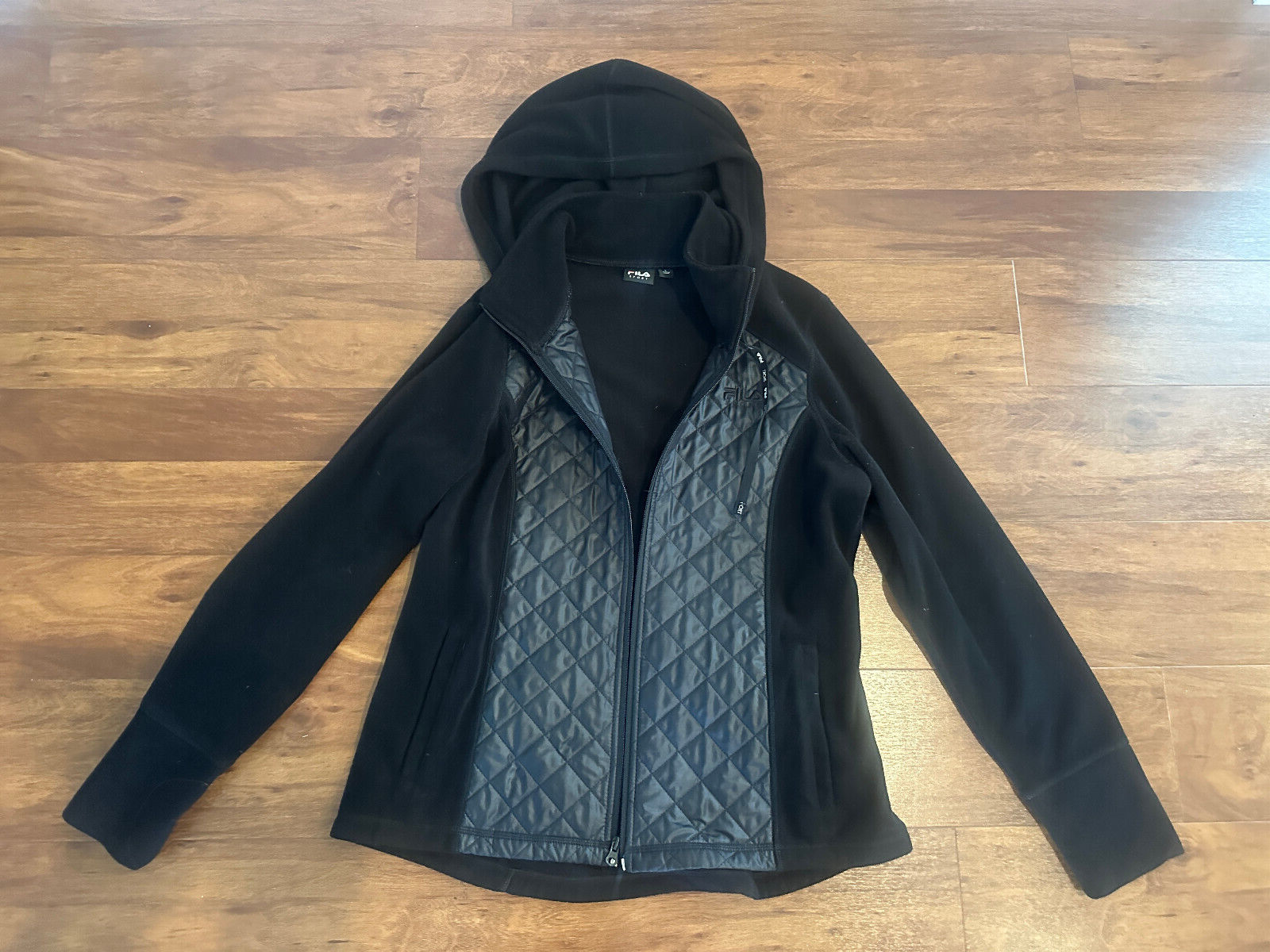 Giacca donna trapuntata Fila Sport davanti e dietro con tasche laterali grande