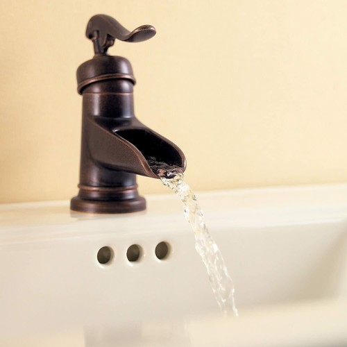 Grifo de baño rústico bronce Pfister LG42-YP0U Ashfield - Imagen 3 de 4