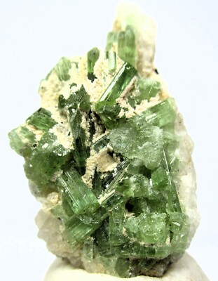 Bunch of green Tourmaline Crystals Specimen from Kunar Mine Afghanistan 28.50Crt