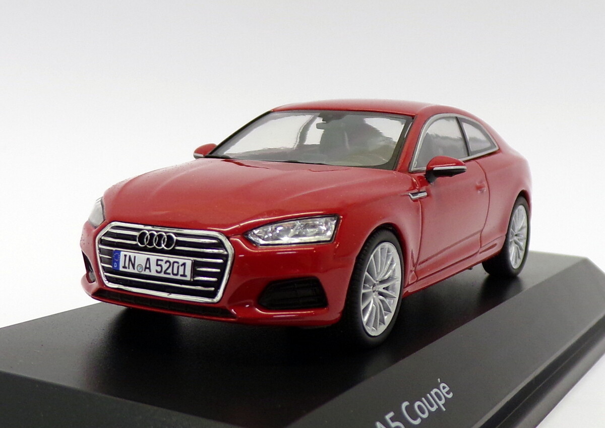 Audi A5 DTM レッドブルカラー 1/43 SPARK-MODEL SG448 Scale 1/43 | AUDI A5 RS5 AUDI SPORT TEAM