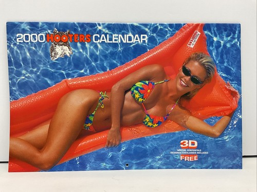HOOTERS Calendar 2000 Four Signatures *Missing Centerfold 3D Glasses!* 00M