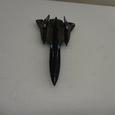USAF Lockheed SR-71 Blackbird 1/200 Diecast Model Broken Off Stand