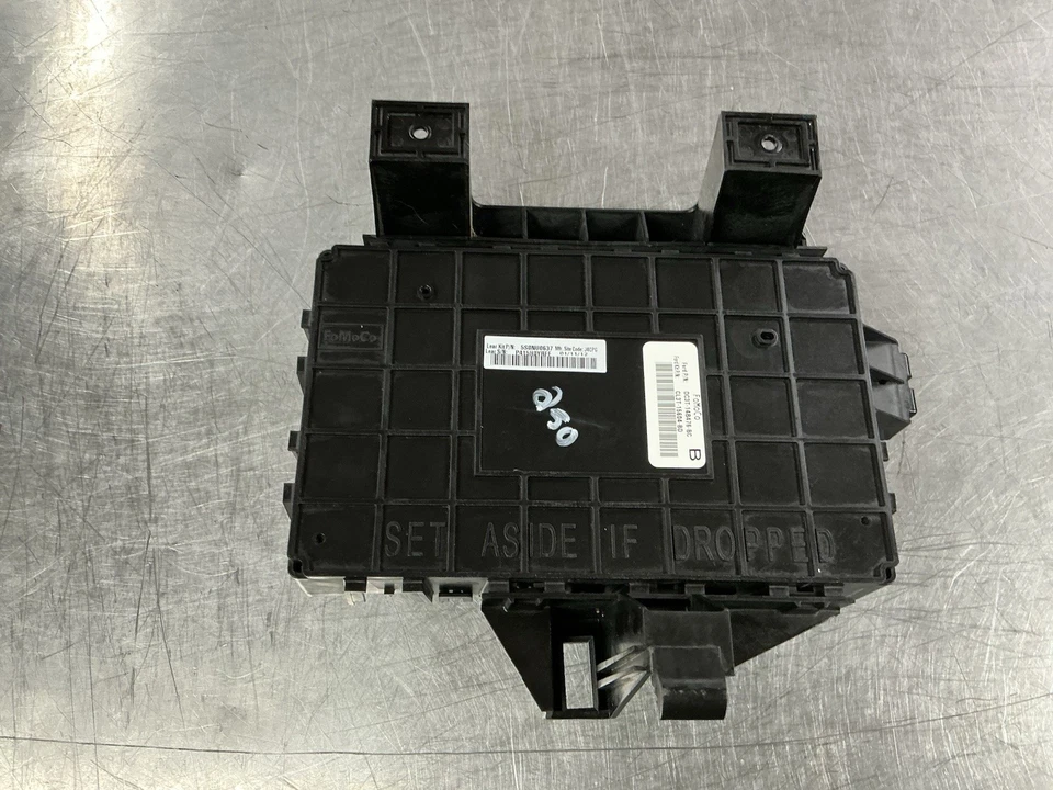 2012 FORD F150 CABIN FUSE JUNCTION BOX BCM DC3T-14B476-BC CL3T-15604-BD #250 - Image 2 of 3