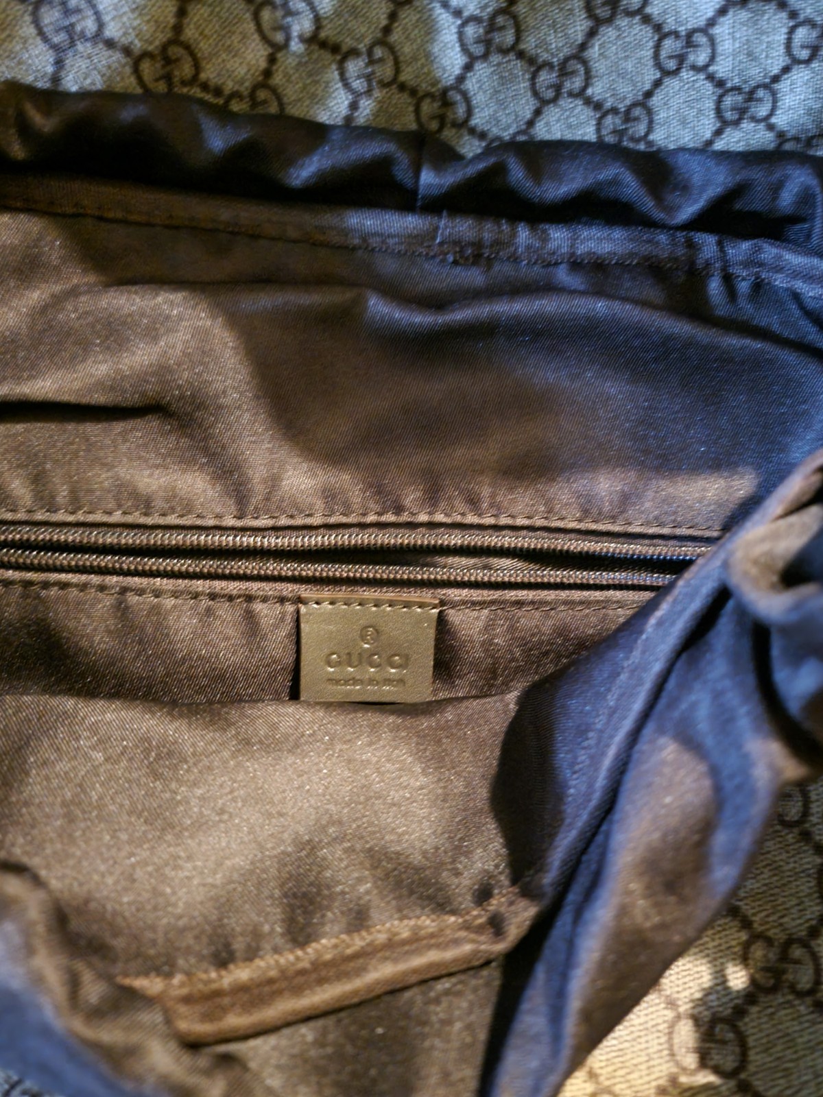 Gucci Interlocking G Backpack Large Beige Canvas … - image 4