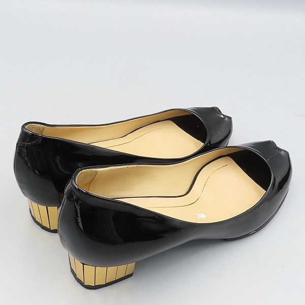 Gucci Patent Open Toe Shoes Size 35.5