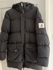 Nike Jordan Essential Statement Winter Parka Men's DQ7346-010  Size (Medium)