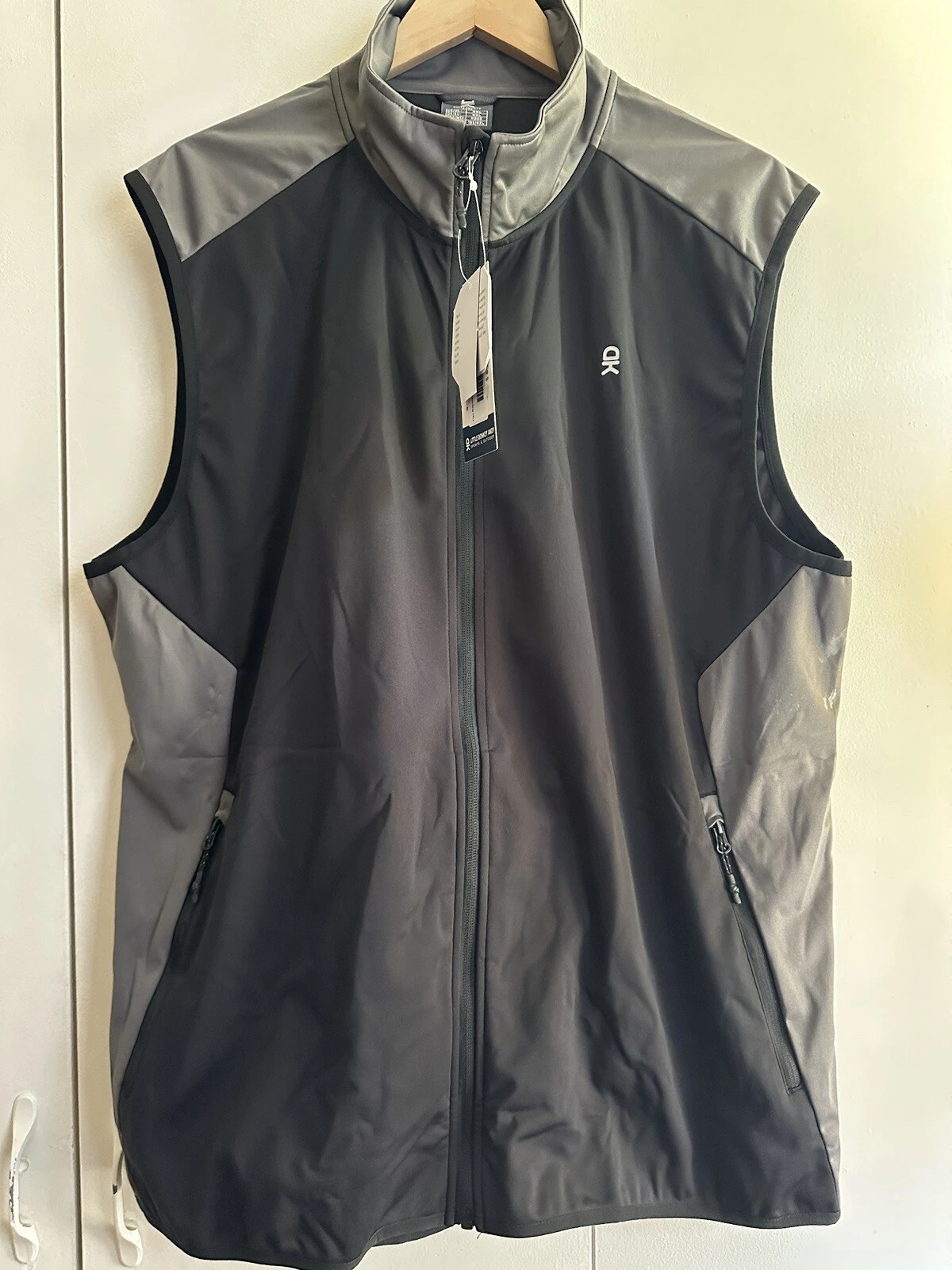 Little Donkey Andy Men's Golf Running Hiking Vest Softshell Black Grey XXL NWT