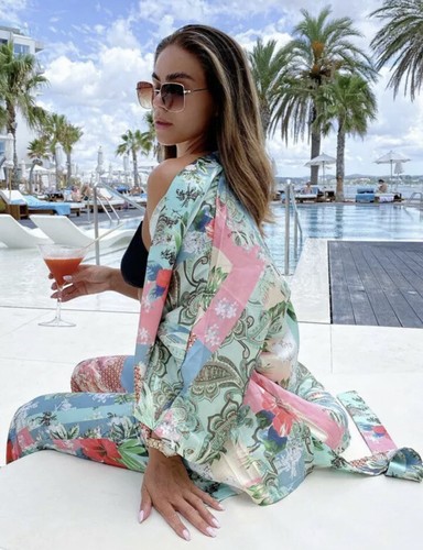 ZARA FLORAL GREEN PATCHWORK KIMONO S 