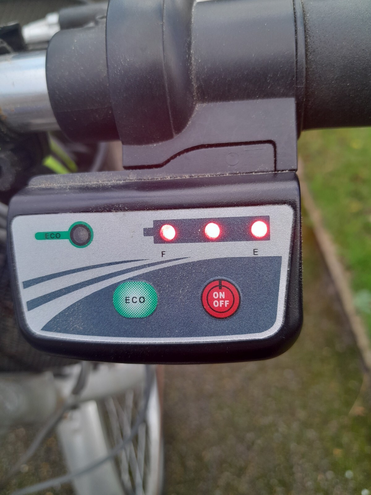 giant suede electric bike