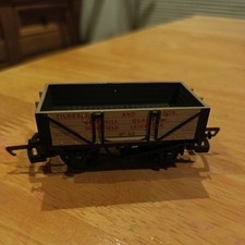 Hornby OO Gauge R040 Tildesley & Son 4-Plank Wagon