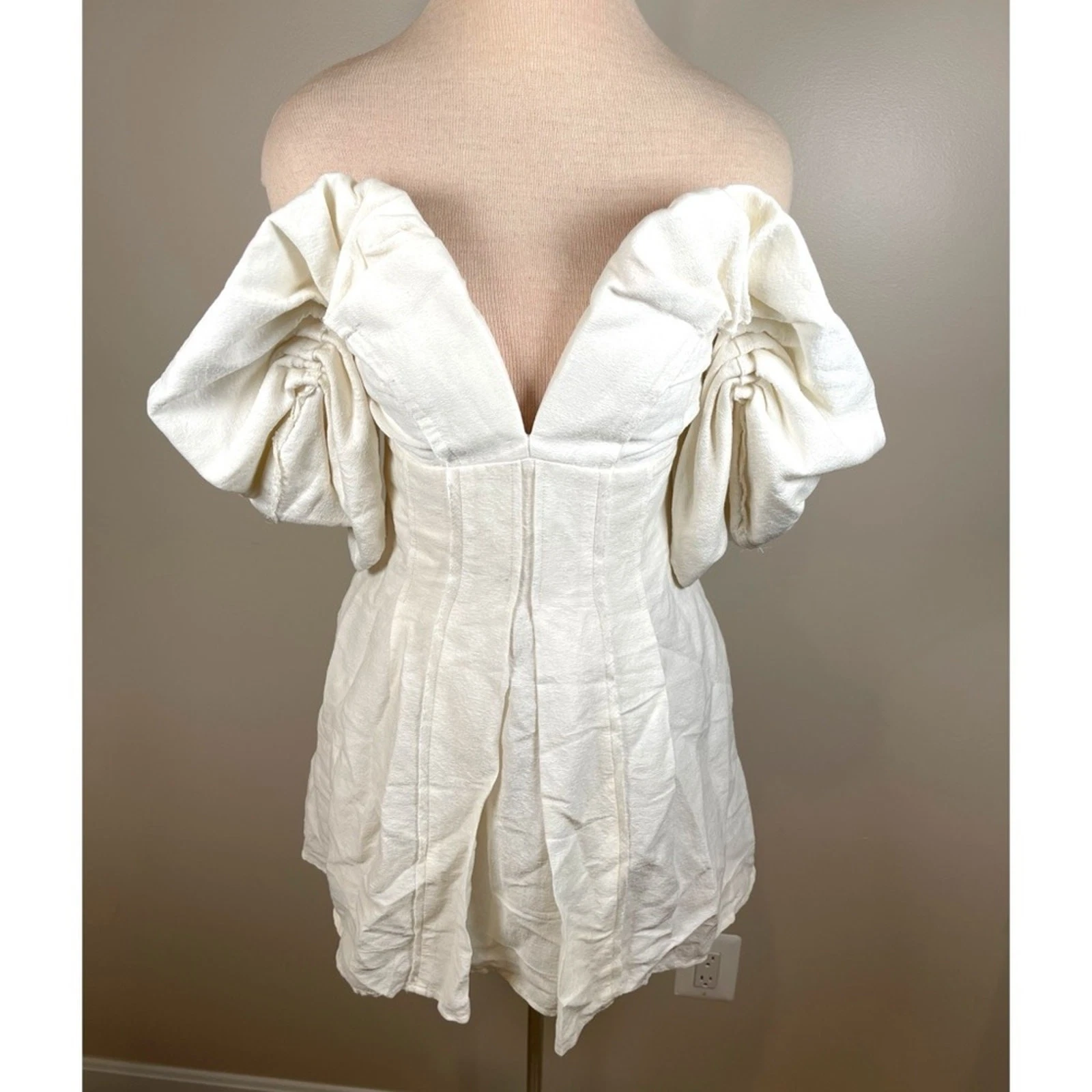 OFF WHITE Mini abito Cult Gaia Off White Asal spalle scoperte manica a sbuffo taglia 4