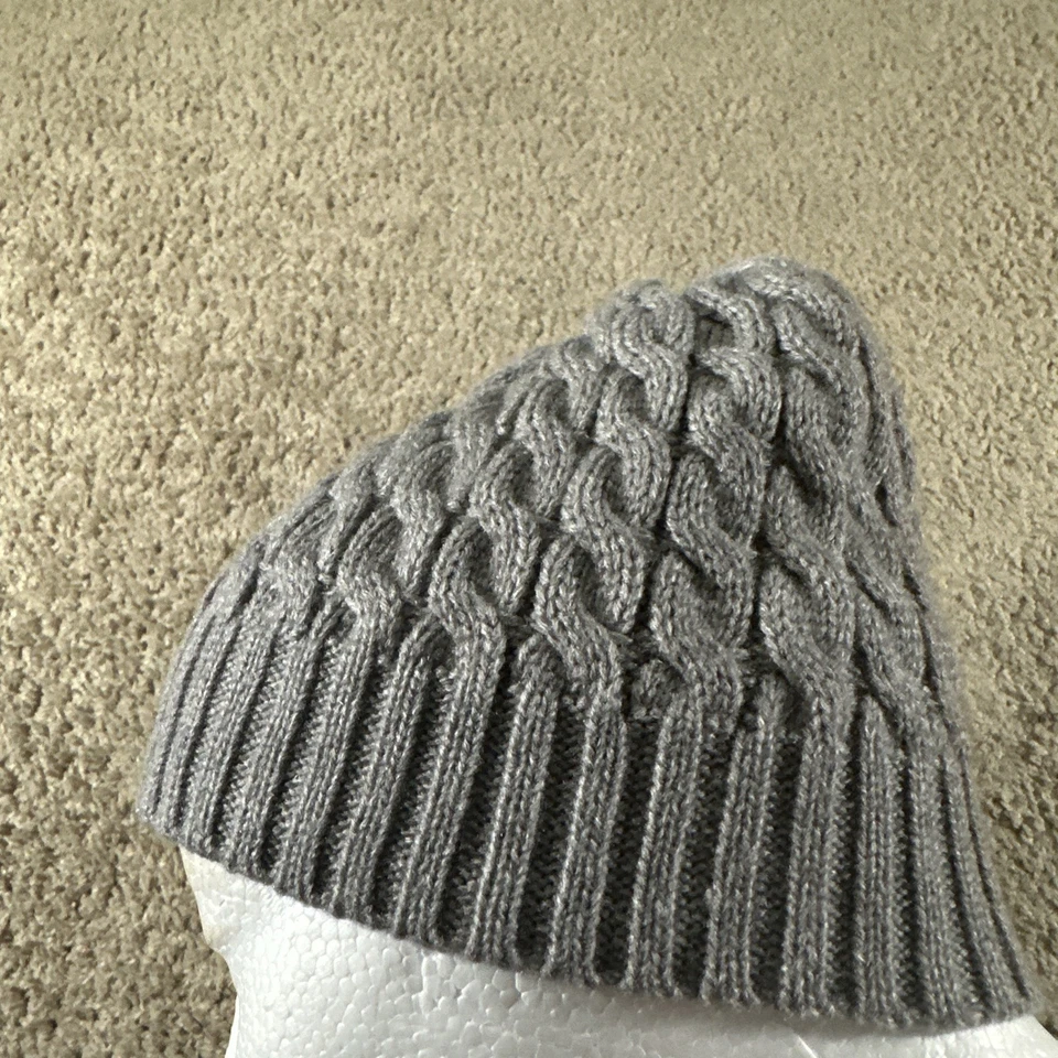 Kate Spade Beanie Hat Womans One Size Gray Cable Knitted Spade Logo - Image 2 of 4