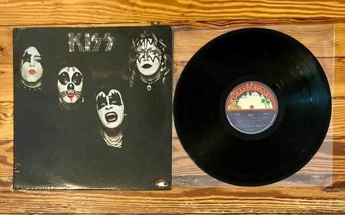 Kiss S/T Self-Titled LP Vinyl OG 1st Pressing 1974 US VG+/VG No "Kissin' Time"