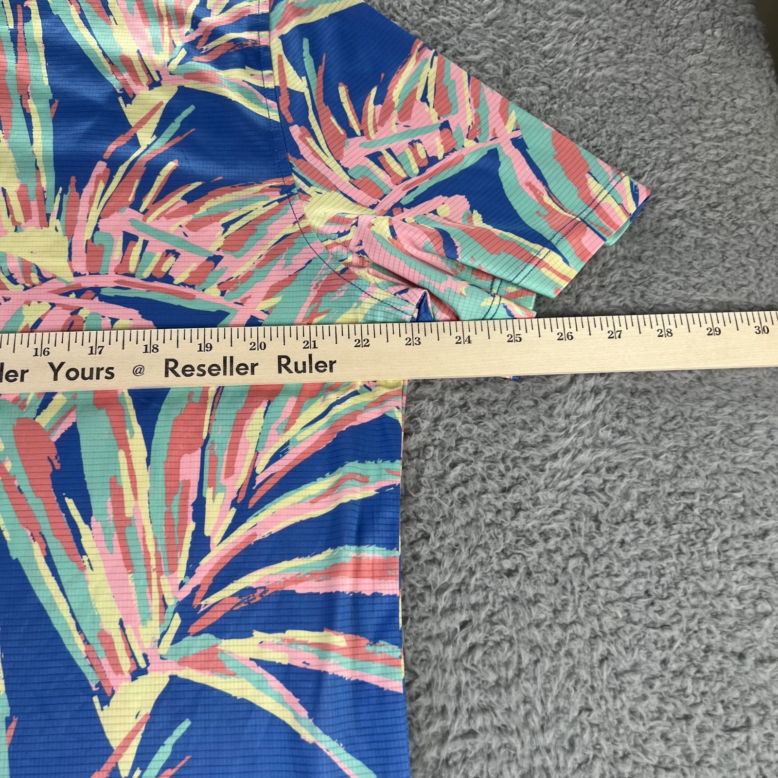 Chubbies Shirt Mens XL Blue Multi Palms Short Sleeve Performamnce Short Sleeve