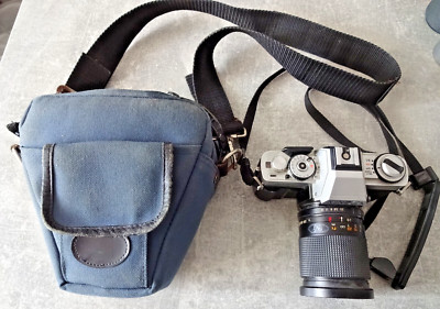 MINOLTA XG-1 Reflex  mit Opjektiv MC 1:3,5 Makrozoom von 28-80 mm.