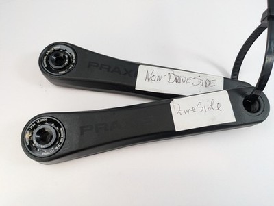 Praxis Kurbelarme 175 mm Set - M8 selbstausziehend - MTB / Road - schwarz