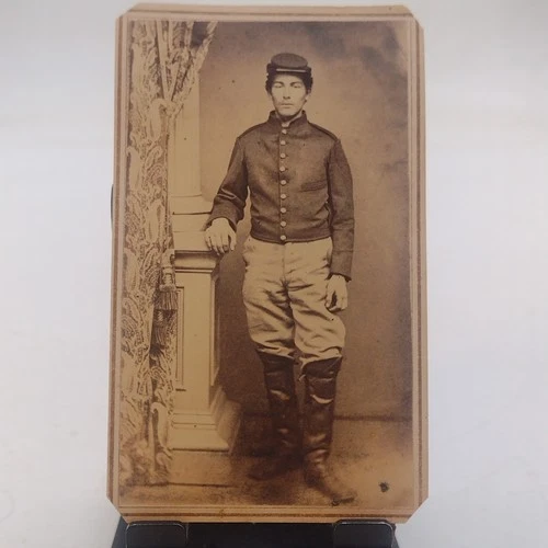 Antique CDV Of Union Soldier Daniel O. Rogers Co. F 141st Il. Regiment Photo