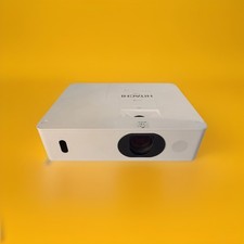 Hitachi CP-WU5505 Conference Room Projector 1920x1200