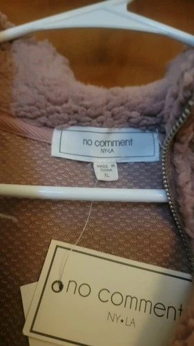 No Comment NY. LA  Be Kind New with tags Unworn. Size: XL. Color: Rose Powder image 3