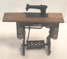 VTG Metal Wood Dollhouse Furniture Miniature Pedal Sewing Machine Table