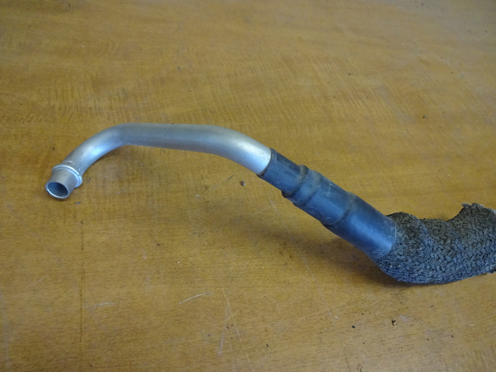 Ferrari California - Rear Transmission Radiator Oil Return Tube - P/N 250738