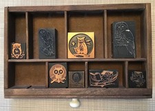 OWLS! Lot of eight Vintage Printing Letterpress Printer owl Blocks in a tray