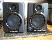M-Audio Studiophile AV 40 Active Studio Monitor Speakers Black