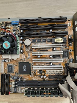  Retro GIGABYTE GA-586S2 Pentium 233MHz CPU 64 MBGrafikkarte  Sockel 7 I/O TOP  