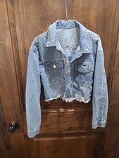 Medium Blue Wash Denim Women's Cropped Jacket Size M