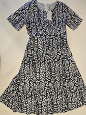 Unbranded Black & White Long Dress Cool And Thin Women’s Size Small With Pockets