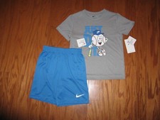 Nike 2 Piece T-Shirt  Shorts Outfit Set Boys Size  7 NWT