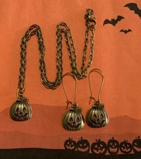 Cute Bronze Halloween Pumpkin Necklace  Earring Set