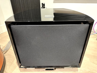 REL Acoustics G1 MK2 Reference Subwoofer w Grille Remote in Very Good Condition