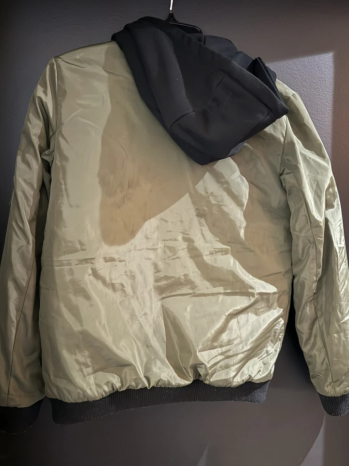 Chaqueta de aviador Guess niños talla 12 Foto 2 de 4