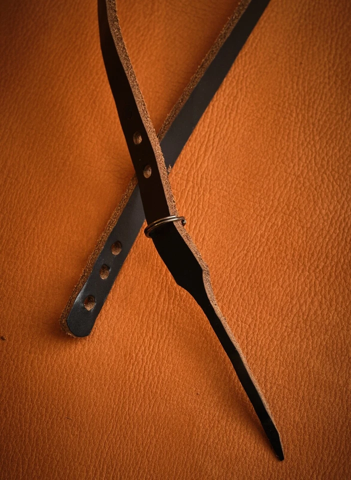 CK Mike handcrafted Horween Chromexel slim quick-release camera wrist strap - Image 4 of 4