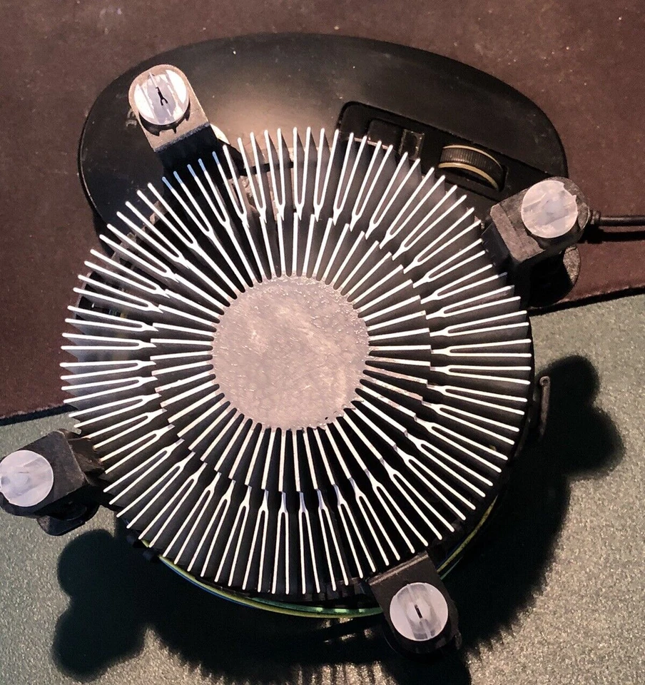 INTEL DISIPATORELGA1200 VENTOLA (FAN) E97379-003 CNSH1492Q5 F90T12NS1F7-57A01B2 - Immagine 4 di 4