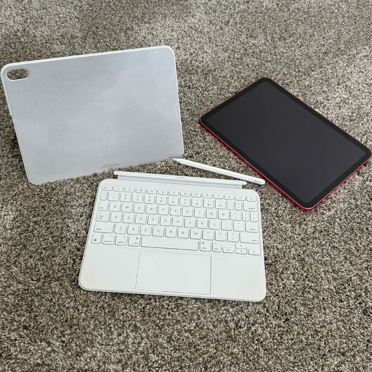 Apple iPad A16 Pink w/ Magic Keyboard Folio + Apple Pencil Bundle 
