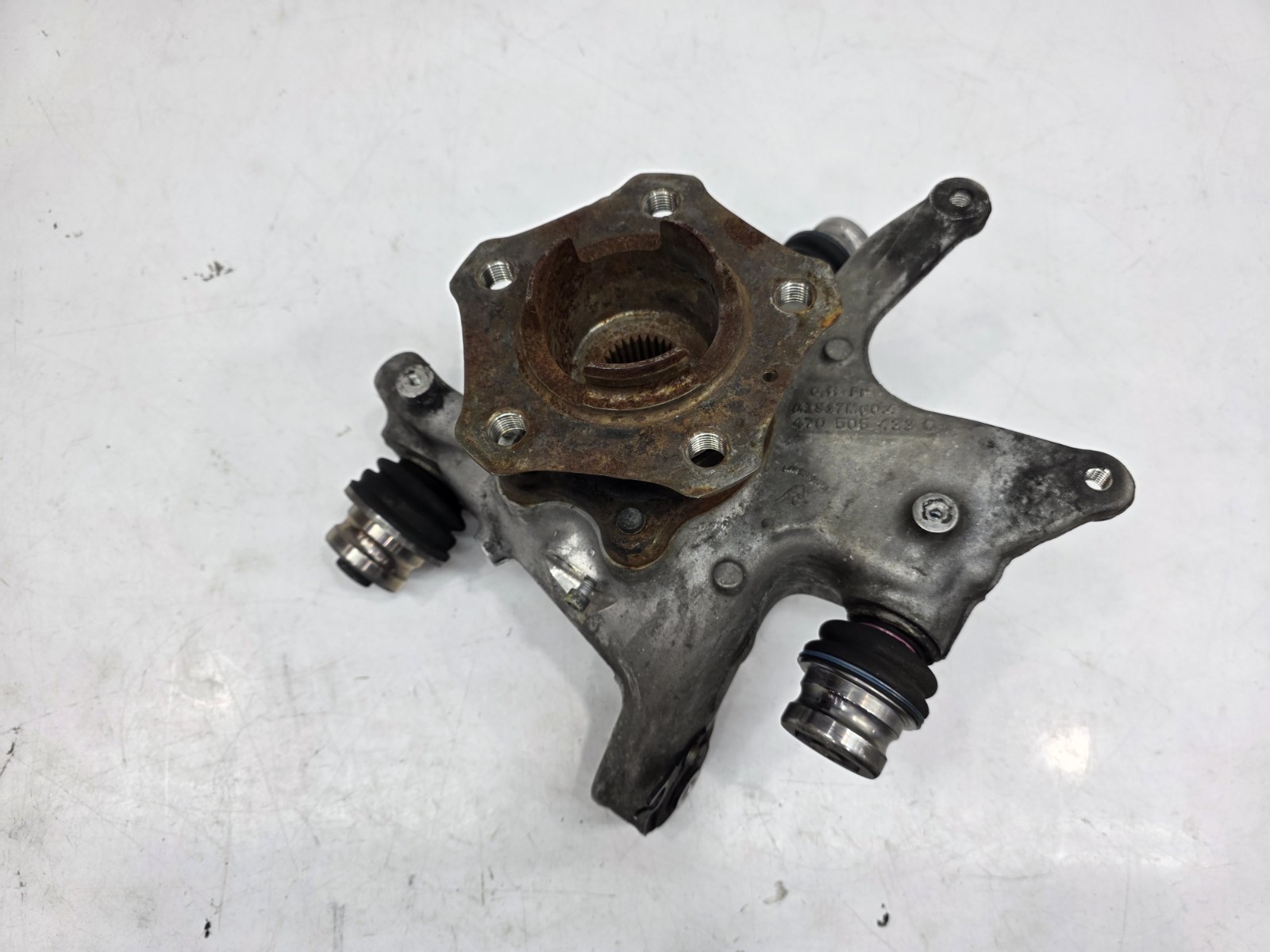 Lamborghini Aventador REAR+LEFT Steering knuckle P/N 470505433D