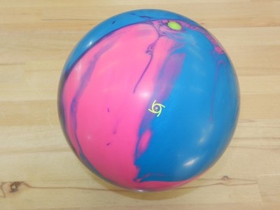 NIB 15# Storm Bionic Bowling Ball w/Specs of 15.4/3.5-4