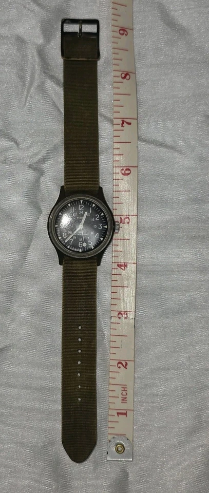Vintage Timex Mechanical Military Field Watch Green Band Strap Phillipines 35mm - Image 4 of 4
