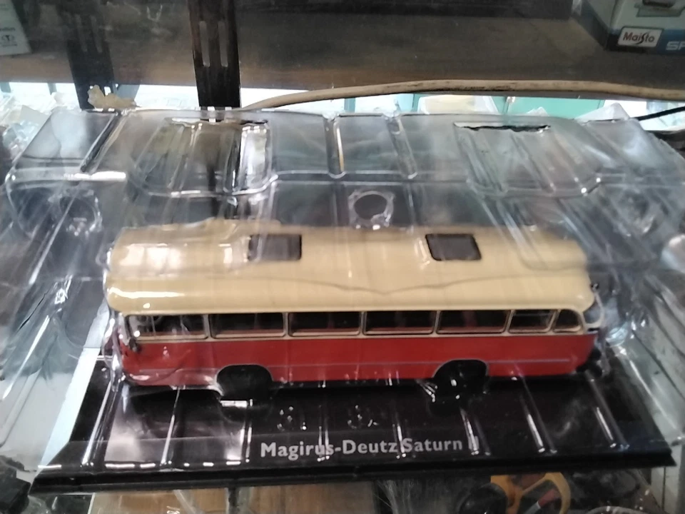 Die Cast Atlas Magirus Deutz Saturn II sc 1/72 - Immagine 2 di 3