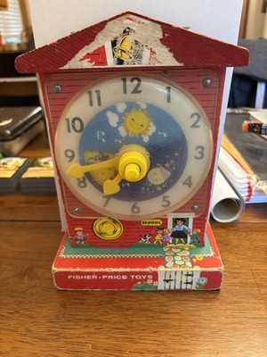 Vintage 1968 Fisher Price #998 Music Box Teaching Clock Wind-Up Red Wood-Works