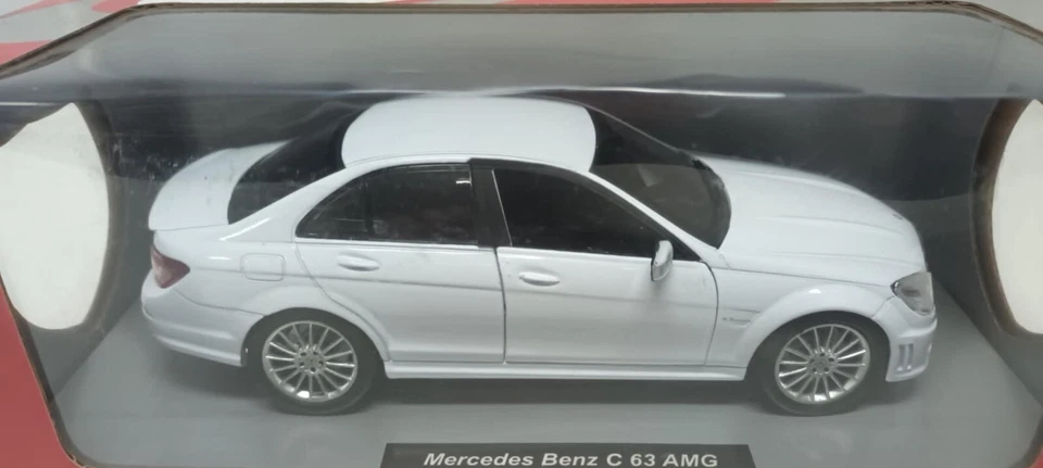 Mercedes Benz C 63 C63 AMG Bianco White New Ray Newray 1:24 Nuovo 1/24 - Immagine 4 di 4